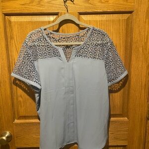 Ann Taylor Short Sleeve Blouse